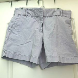 Size 8 LOFT Riviera shorts in light gray. 5” inseam.